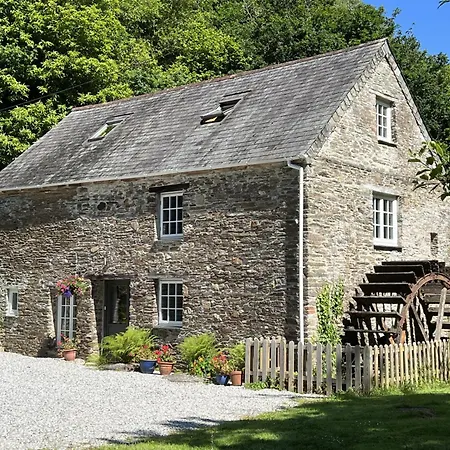 Jopes Mill And Holiday home *
